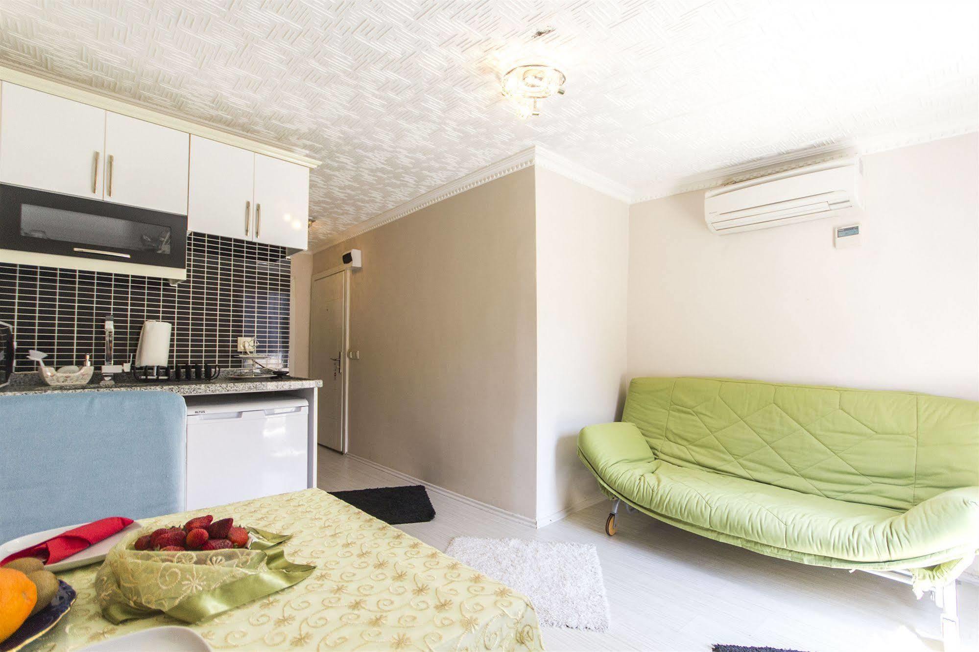 Lemon Residence Istanbul Exterior photo